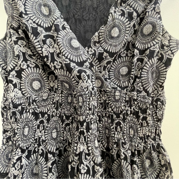 Michael Kors Women’s Floral Blouse V-Neck Tank Top Size XS - Picture 3 of 8